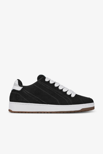 Shadow Skate Low Suede Black